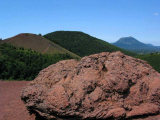 Volcanic bomb - puy-de-dome2.jpg